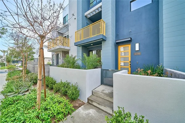 $1,349,000 | 16330 Moonstone Circle, Tustin, CA 92782