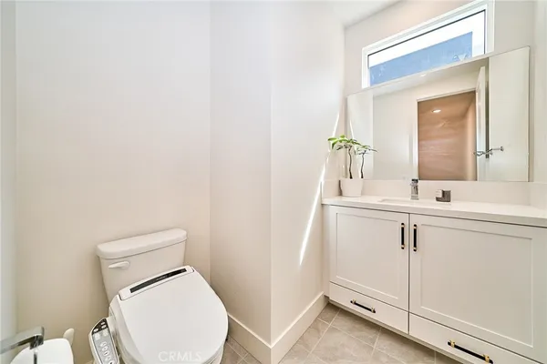 $1,349,000 | 16330 Moonstone Circle, Tustin, CA 92782