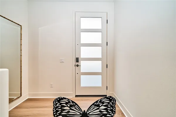 $1,349,000 | 16330 Moonstone Circle, Tustin, CA 92782