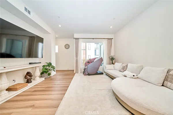 $1,349,000 | 16330 Moonstone Circle, Tustin, CA 92782