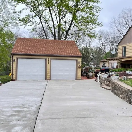 $275,000 | 832 West 30th Street, Independence, MO 64055