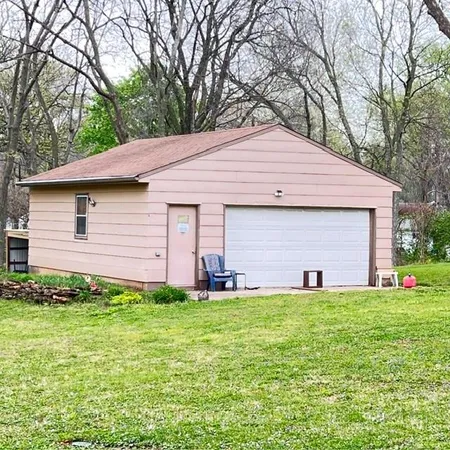 $275,000 | 832 West 30th Street, Independence, MO 64055