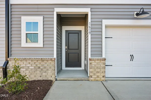 $259,990 | 196 Flagstone Way, Unit 68, Clayton, NC 27520