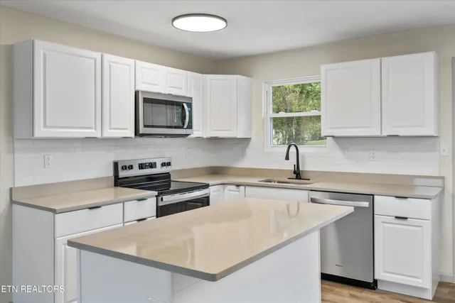 $360,000 | 2145 Highland Road, Maryville, TN 37801