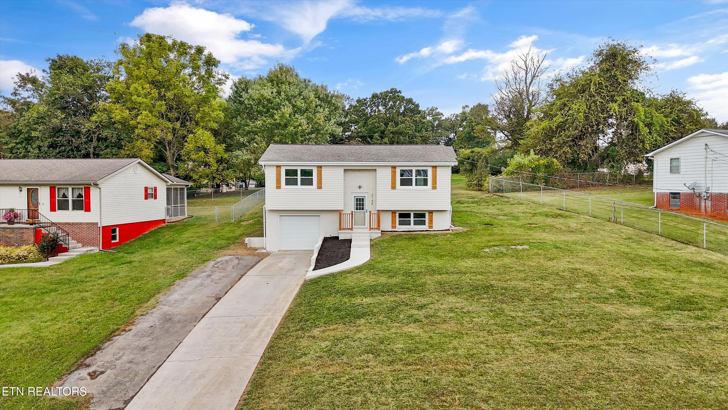 2145 Highland Road Maryville, TN 37801 - Photo 20 of 24 Front