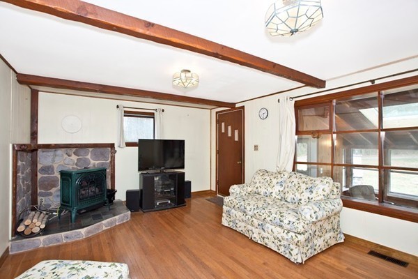 49 County Road Freetown, MA 02717 - Photo 12 of 25