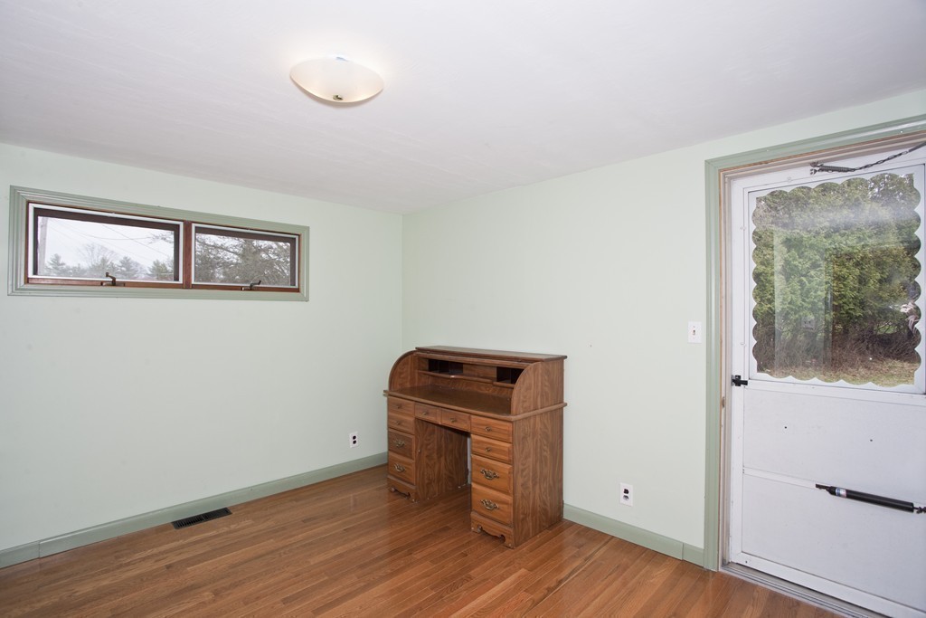 49 County Road Freetown, MA 02717 - Photo 20 of 25