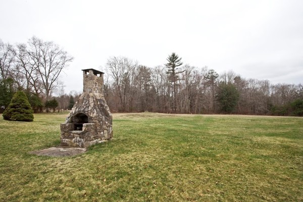 49 County Road Freetown, MA 02717 - Photo 23 of 25