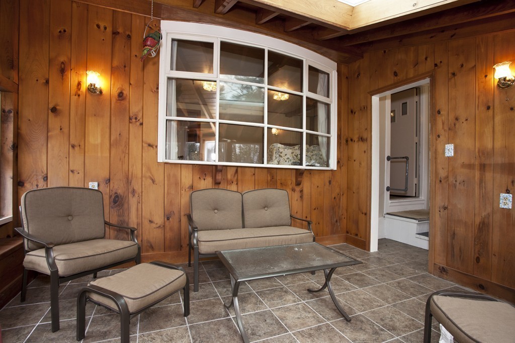 49 County Road Freetown, MA 02717 - Photo 8 of 25