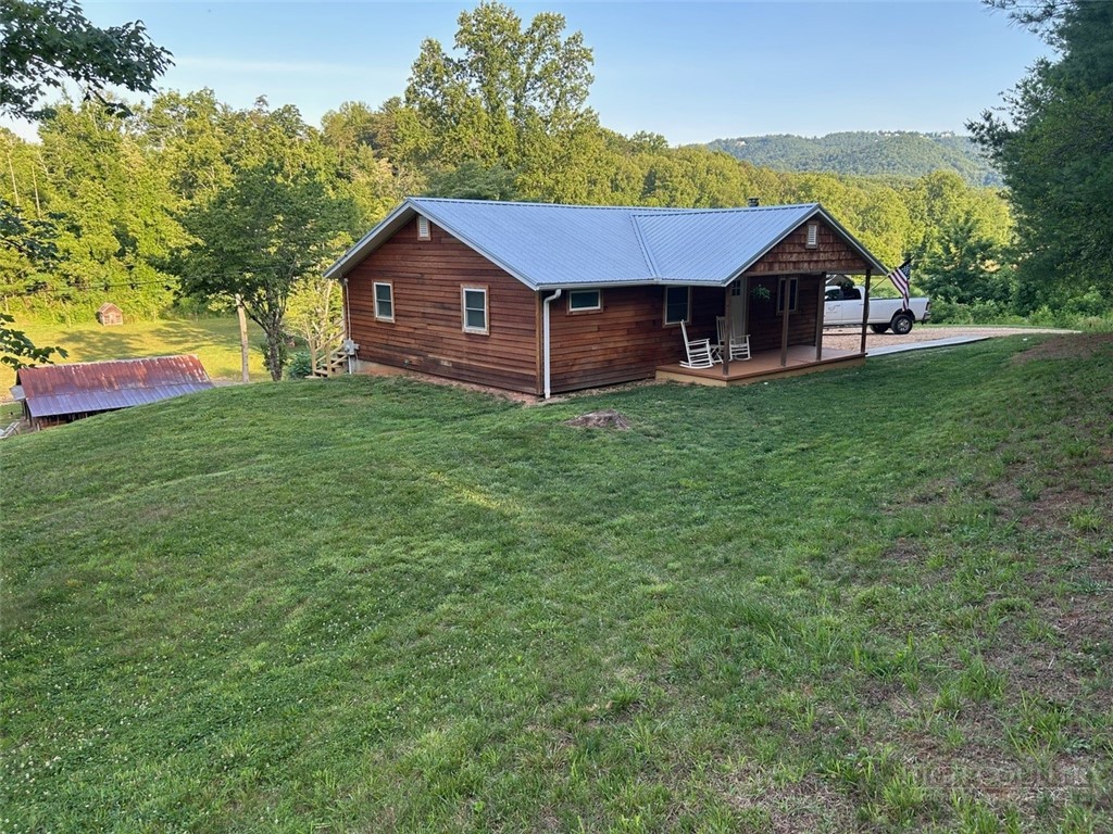 117 White Rock Road Thurmond, NC 28683 - Photo 3 of 44