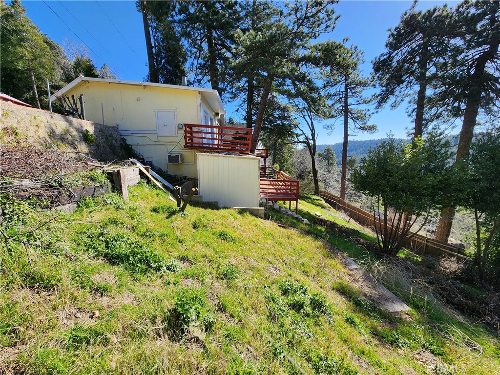 21657 Vista Road Cedarpines Park, CA 92322 - Photo 32 of 39 a view of a backyard