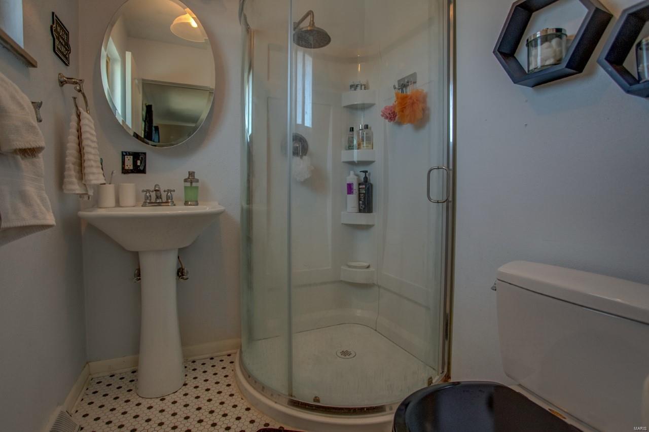 818 South Rapp Avenue Columbia, IL 62236 - Photo 25 of 44 Gallery Image 25