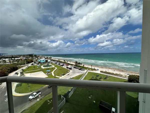 $8,000 | 6051 North Ocean Drive, Unit 704, Hollywood, FL 33019
