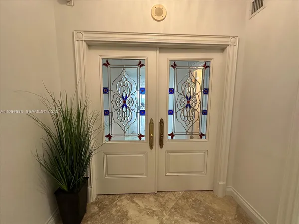 $8,000 | 6051 North Ocean Drive, Unit 704, Hollywood, FL 33019