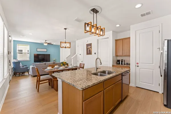 $2,800 | 2119 Hofstaat, New Braunfels, TX 78130