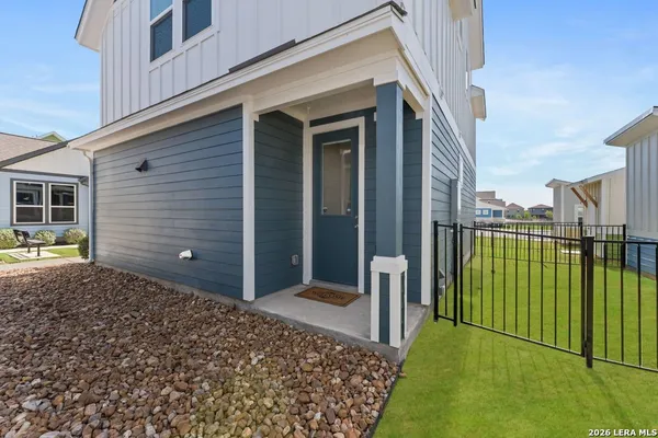 $2,800 | 2119 Hofstaat, New Braunfels, TX 78130