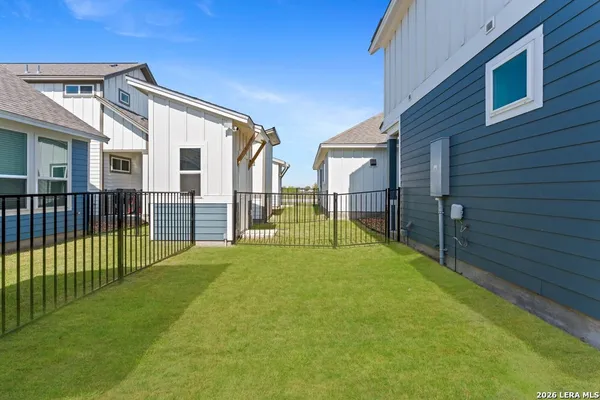 $2,800 | 2119 Hofstaat, New Braunfels, TX 78130