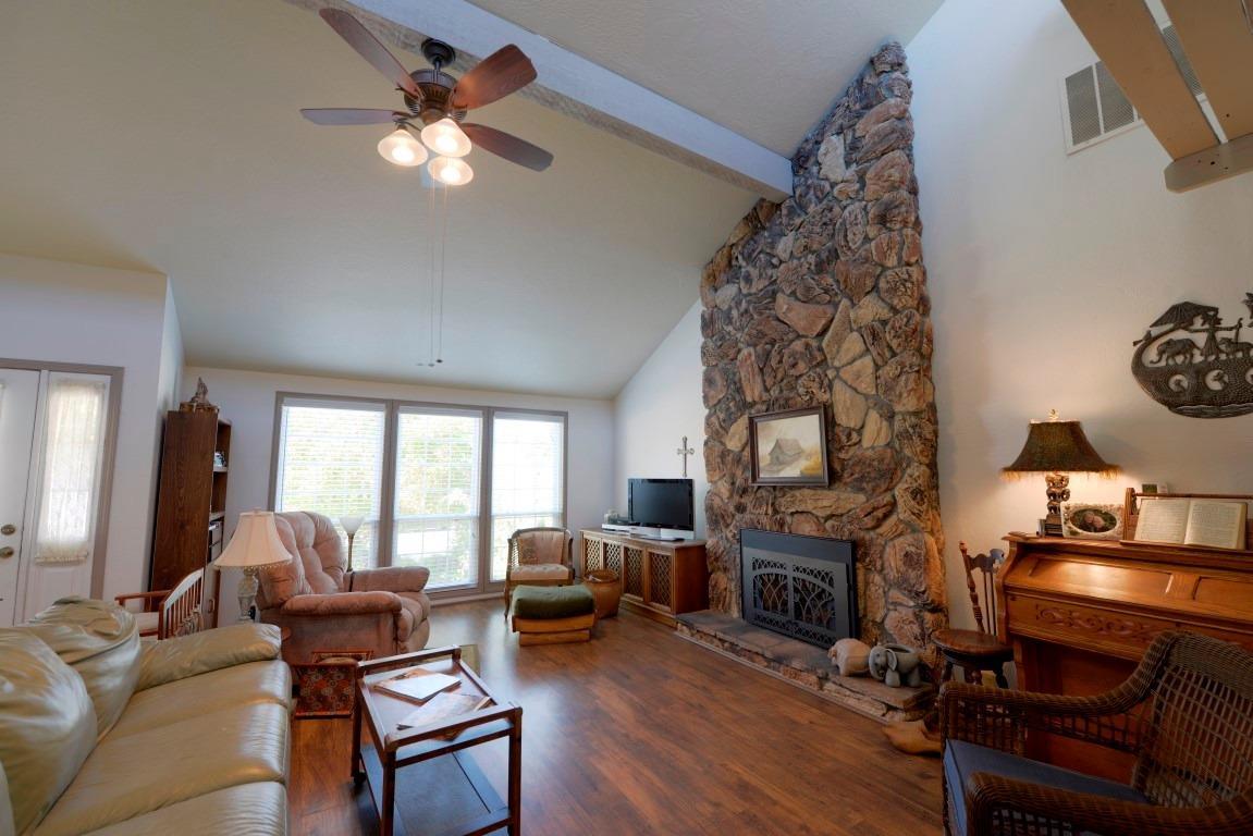 2808 Aldersgate Road Medford, OR 97504 - Photo 4 of 25 Additional Photo