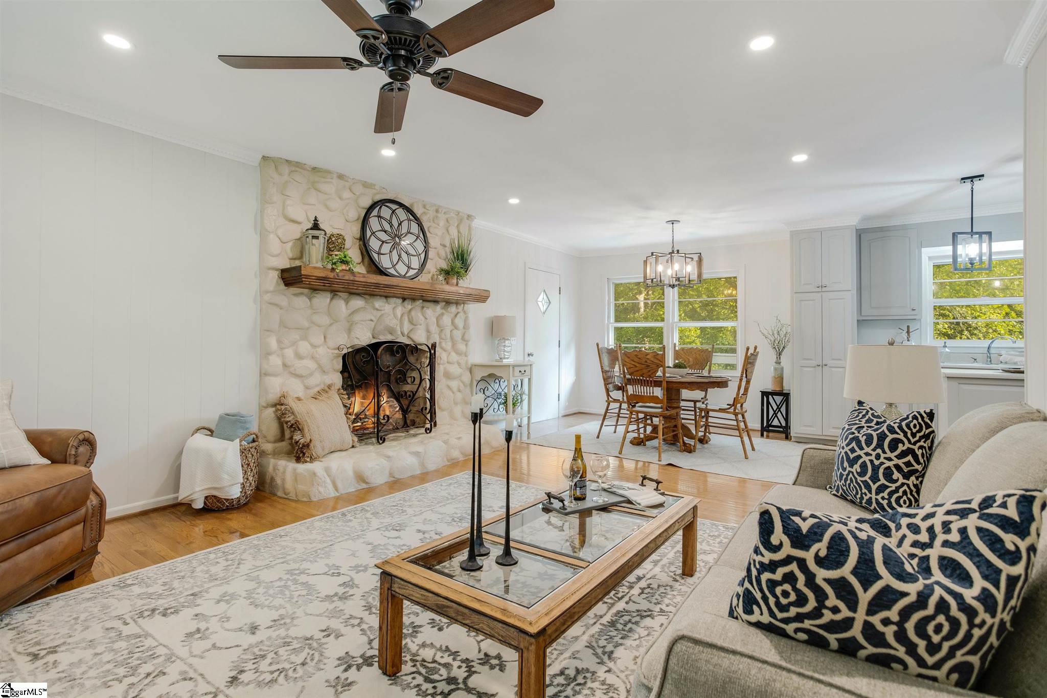 1071 Ireland Road Pickens, SC 29671 - Photo 2 of 35