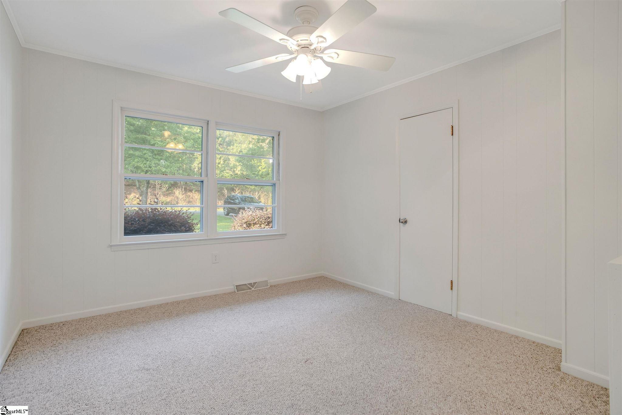1071 Ireland Road Pickens, SC 29671 - Photo 11 of 35