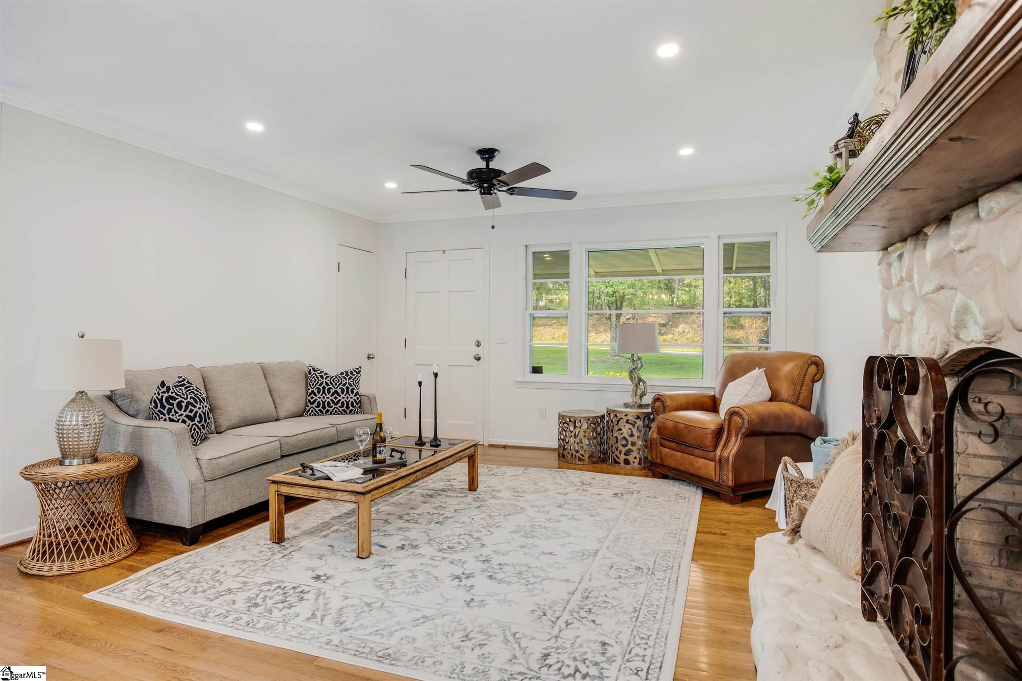 1071 Ireland Road Pickens, SC 29671 - Photo 3 of 35