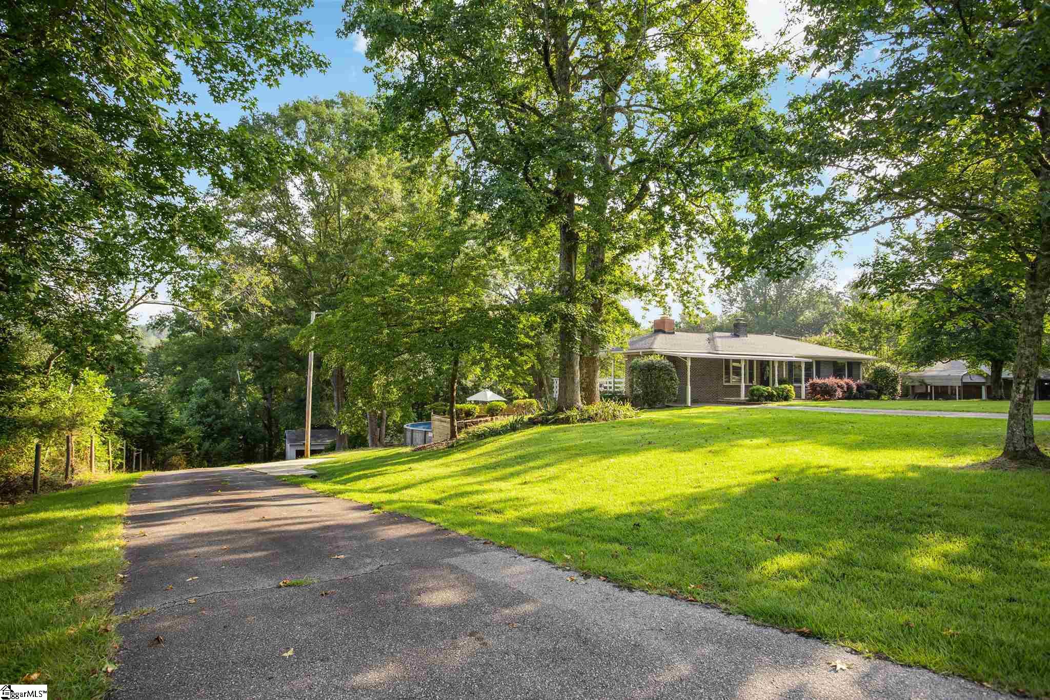 1071 Ireland Road Pickens, SC 29671 - Photo 22 of 35