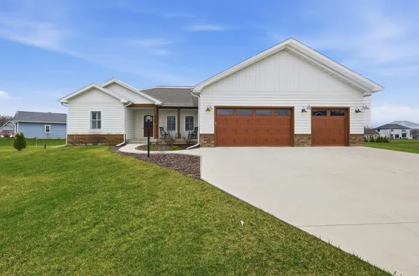 $710,000 | 6480 Revere Pass, DeForest, WI 53532