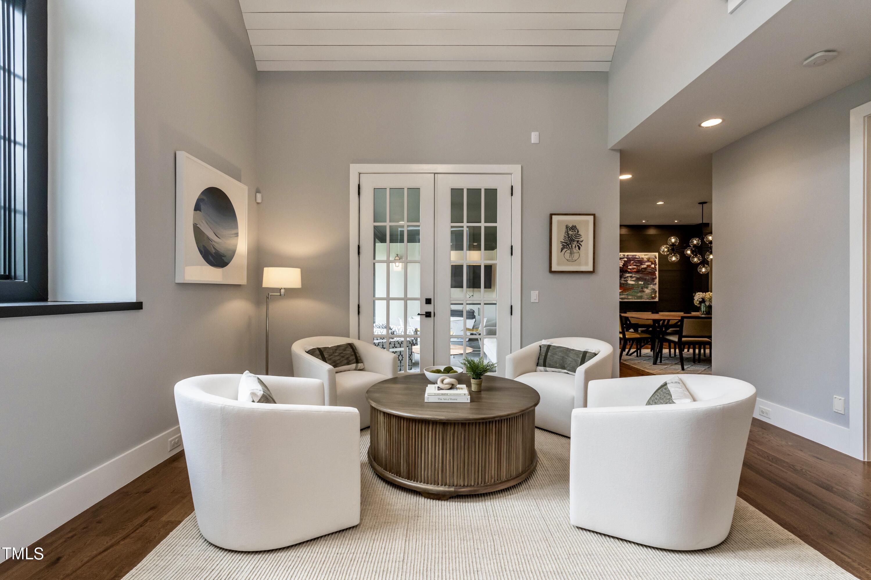 2009 Alexander Road Raleigh, NC 27608 - Photo 6 of 42 Living Room