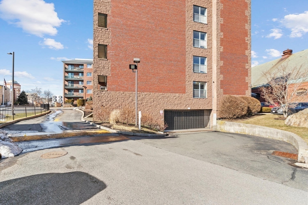 50 South Common Street, Unit 508 Lynn, MA 01902 - Photo 4 of 29