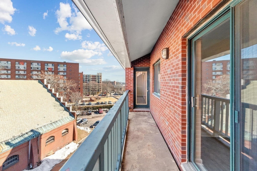 50 South Common Street, Unit 508 Lynn, MA 01902 - Photo 7 of 29