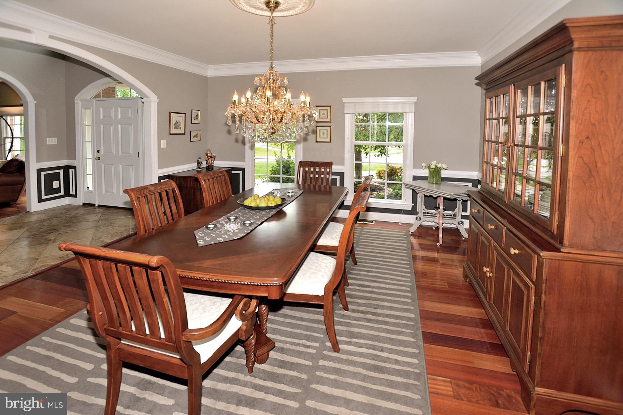 8834 Rommel Drive Lorton, VA 22079 - Photo 10 of 30 Chandelier from Czech Republic Conveys!