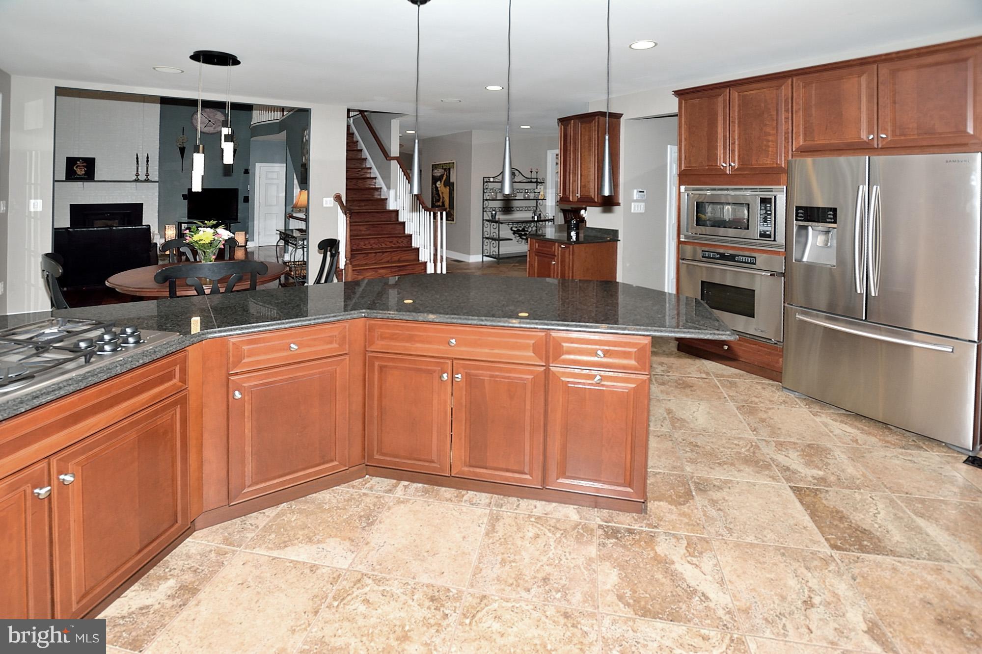 8834 Rommel Drive Lorton, VA 22079 - Photo 13 of 30 Chef's Kitchen