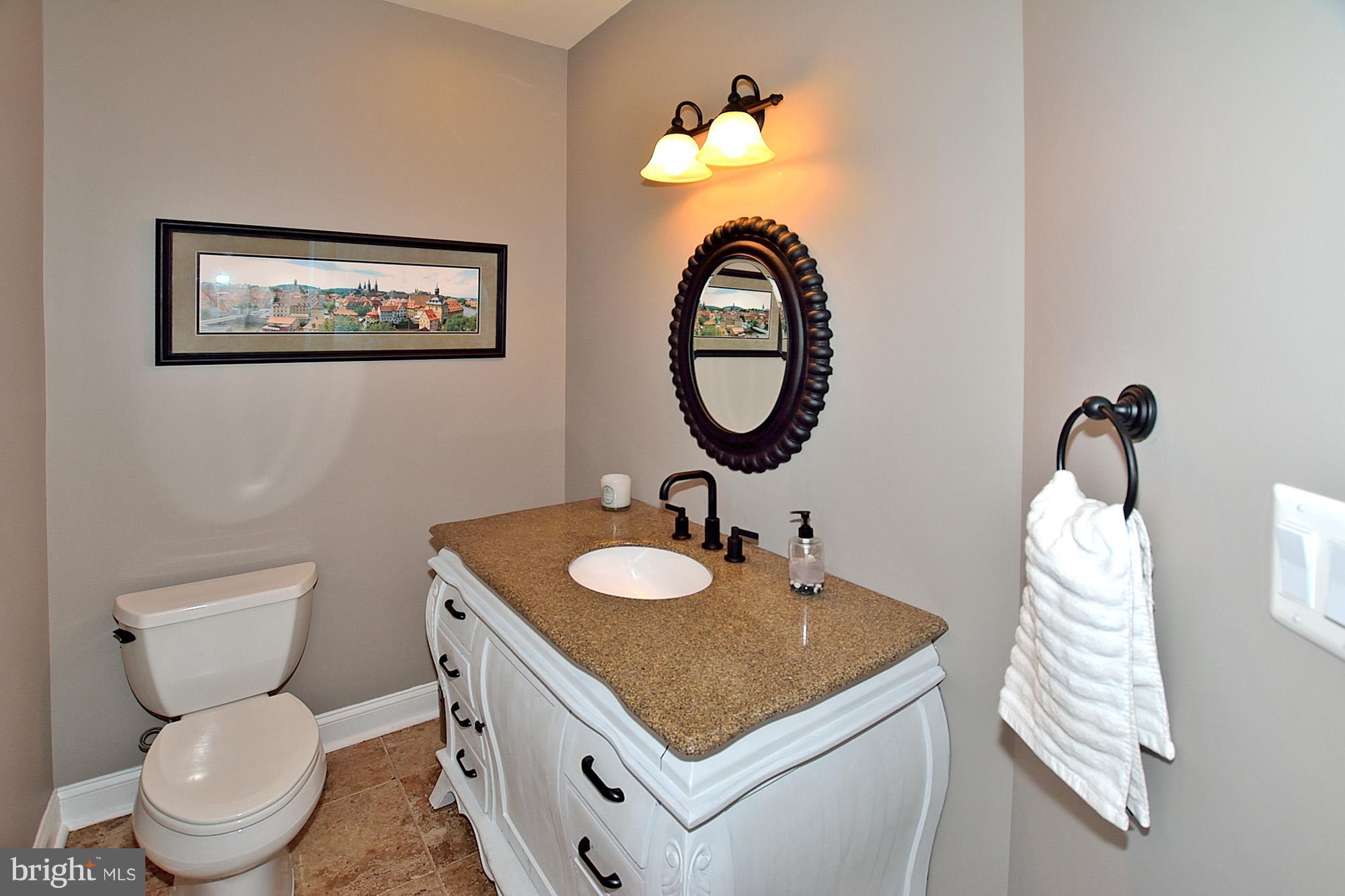 8834 Rommel Drive Lorton, VA 22079 - Photo 23 of 30 Bath