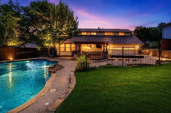 $650,000 | 417 San Jose Street, Irving, TX 75062