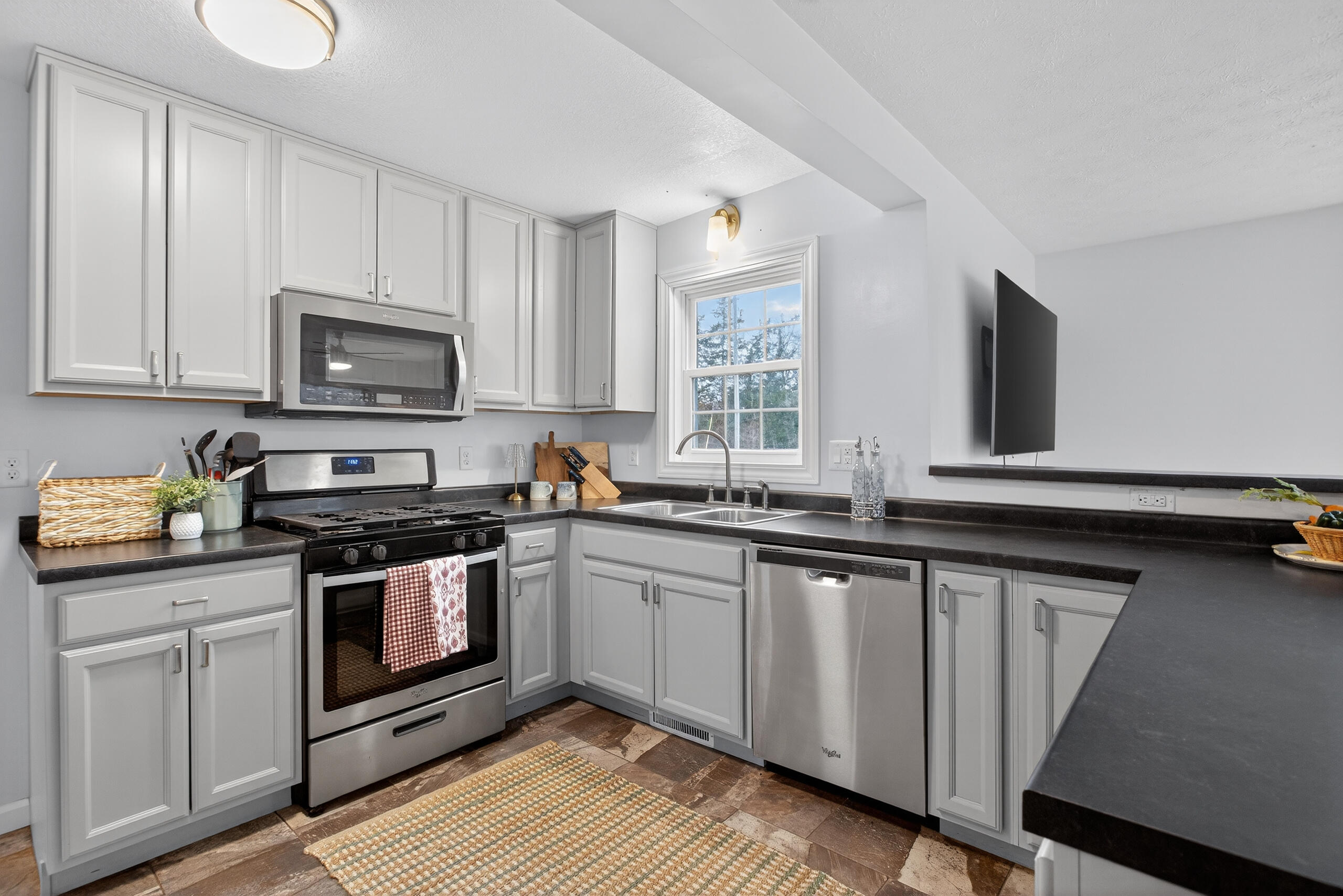 2001 Jefferson Road Clarklake, MI 49234 - Photo 12 of 56 008_0N0A2925