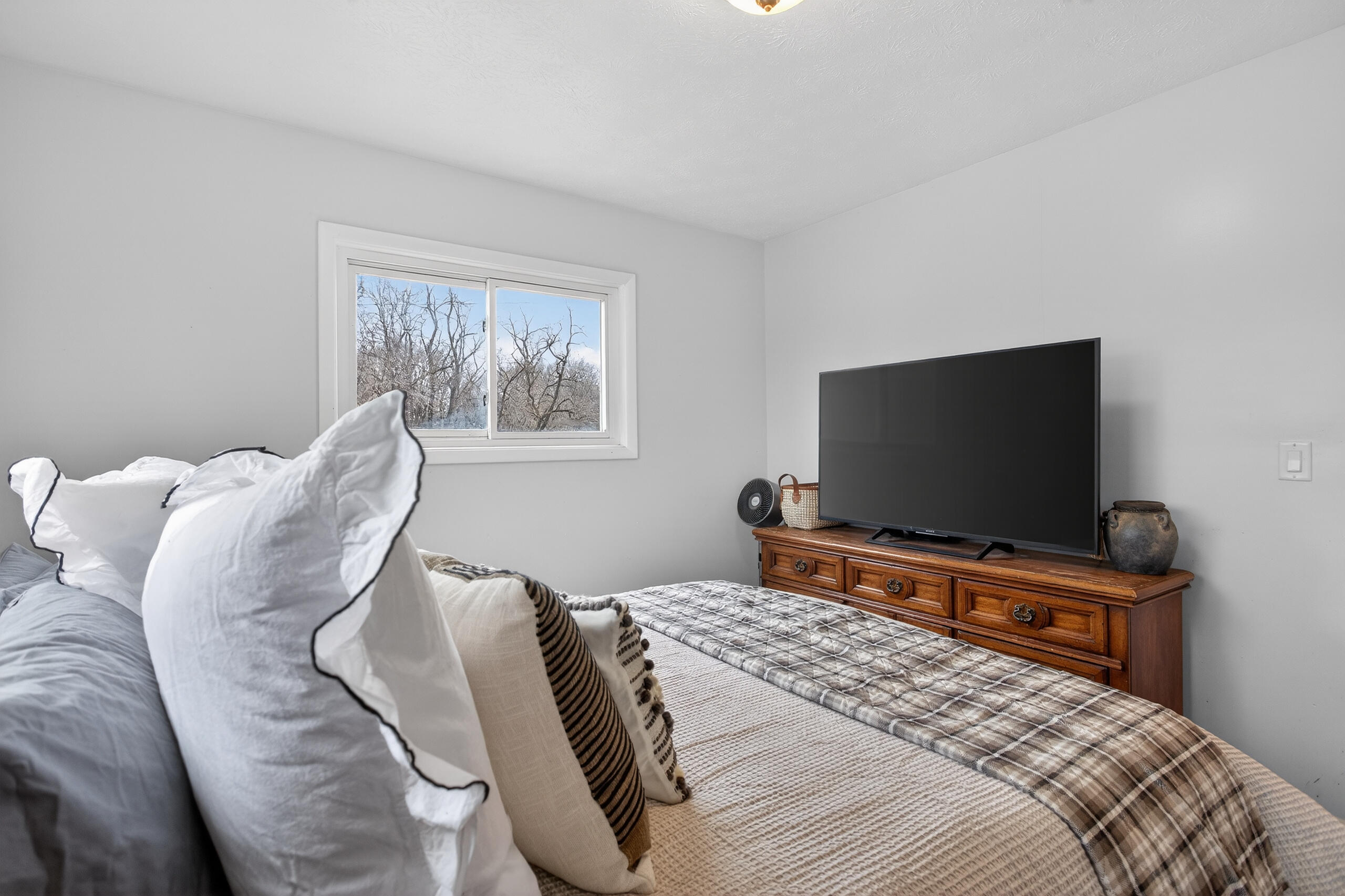 2001 Jefferson Road Clarklake, MI 49234 - Photo 17 of 56 014_0N0A2943