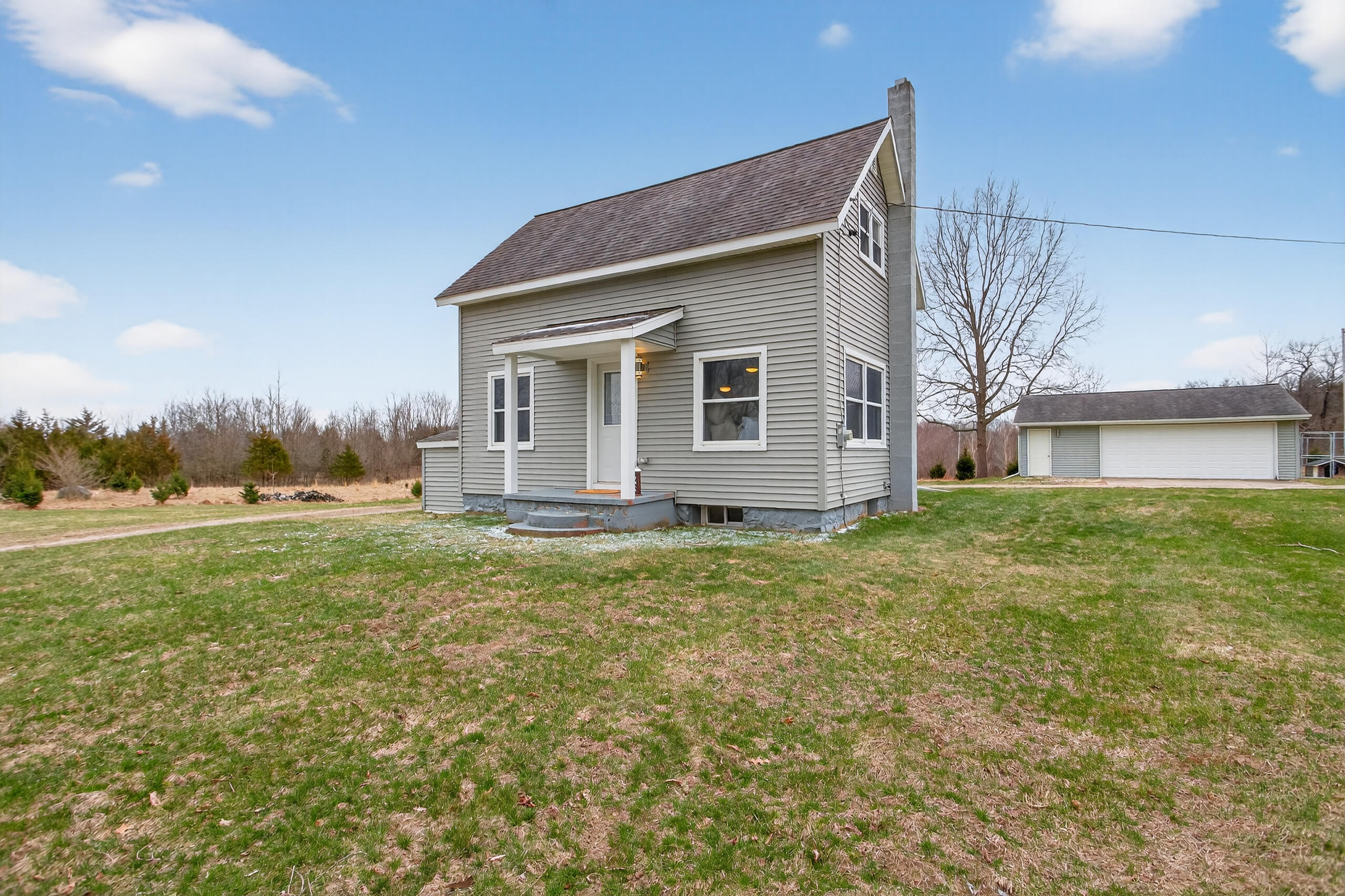 2001 Jefferson Road Clarklake, MI 49234 - Photo 3 of 56 034_0N0A3003