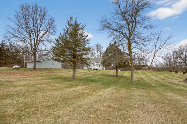 $250,000 | 2001 Jefferson Road, Clarklake, MI 49234
