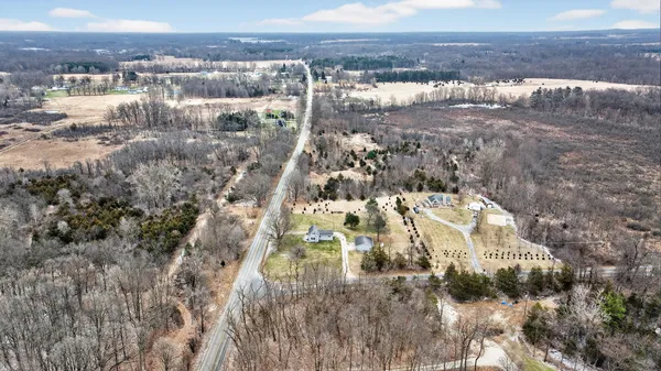 $250,000 | 2001 Jefferson Road, Clarklake, MI 49234