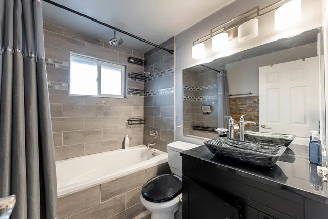 $250,000 | 1044 Samson Drive, University Park, IL 60484