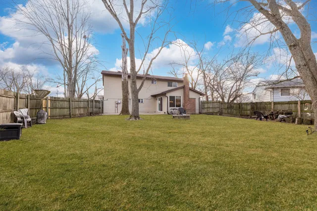 $250,000 | 1044 Samson Drive, University Park, IL 60484