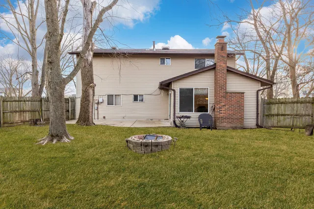 $250,000 | 1044 Samson Drive, University Park, IL 60484