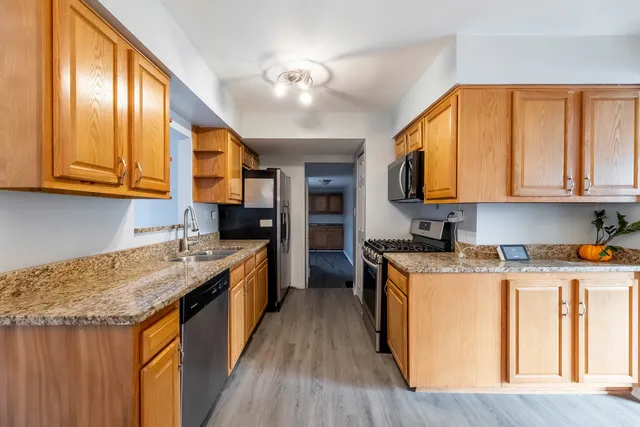 $250,000 | 1044 Samson Drive, University Park, IL 60484