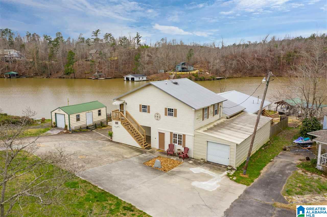282 Lakeshore Lane Oneonta, AL 35121 - Photo 3 of 46