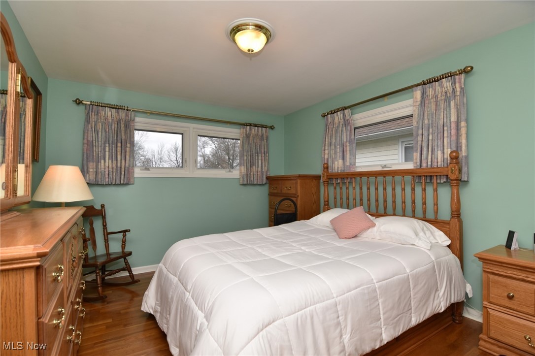 4980 North Sedgewick Road Cleveland, OH 44124 - Photo 10 of 15 Primary Bedroom