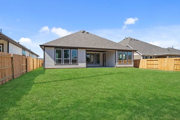 $439,990 | 363 Covey Lane, Sealy, TX 77474