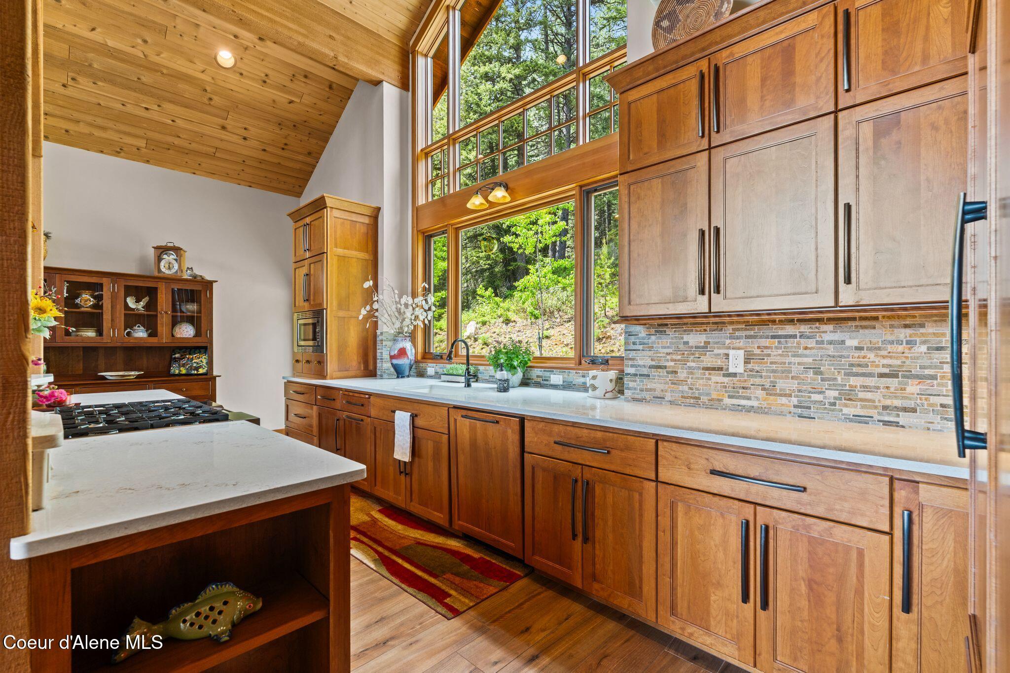 294 Rincon Drive Sandpoint, ID 83864 - Photo 20 of 96 Custom Cherry Cabinets