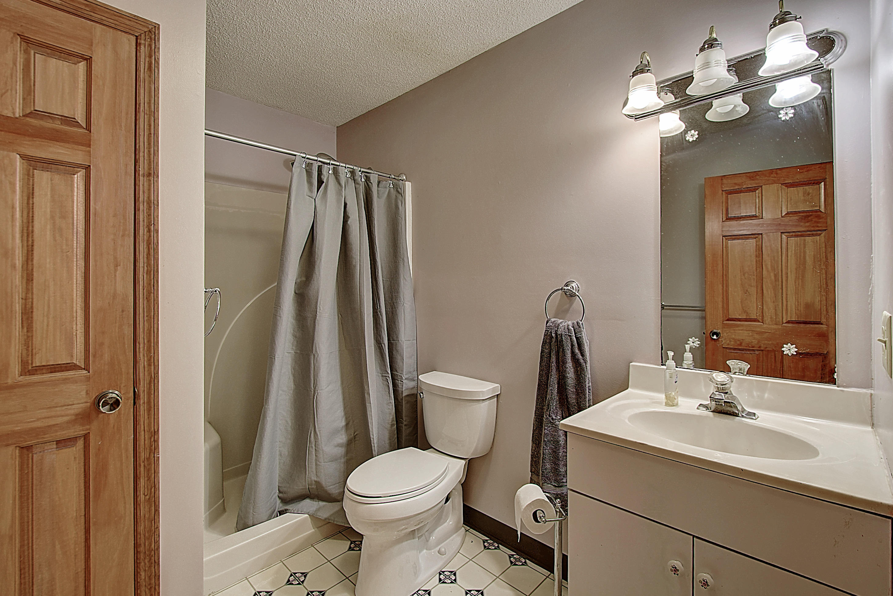 183 Roy Bowers Road Elizabethton, TN 37643 - Photo 32 of 39 DSC_0095_6_7_8