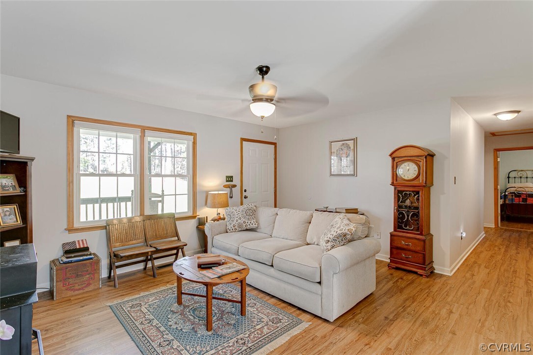 3817 Leabough Road Goochland, VA 23063 - Photo 4 of 29