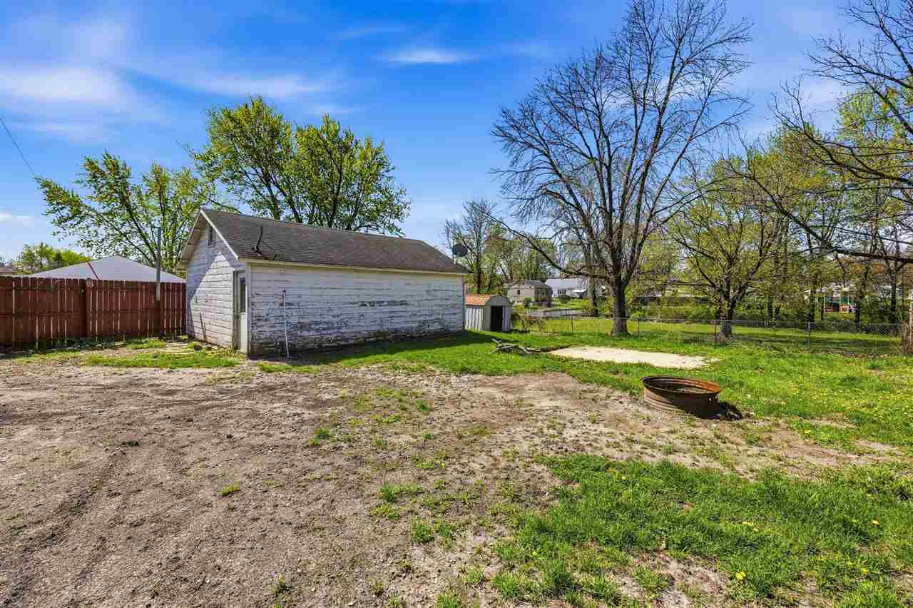 1003 Franklin Street Center Point, IA 52213 - Photo 25 of 28 Gallery Image 25